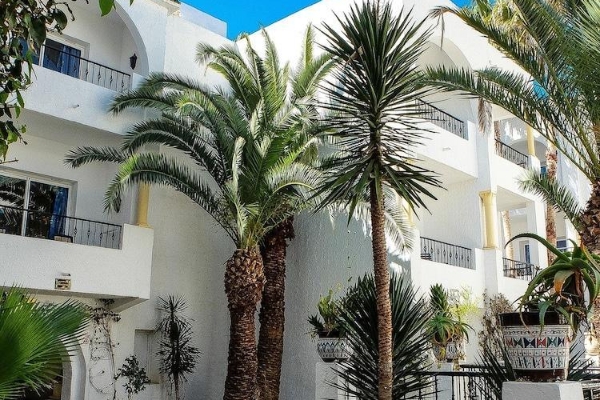 Hotel Emira (Bi'r Bū Ruqbah)